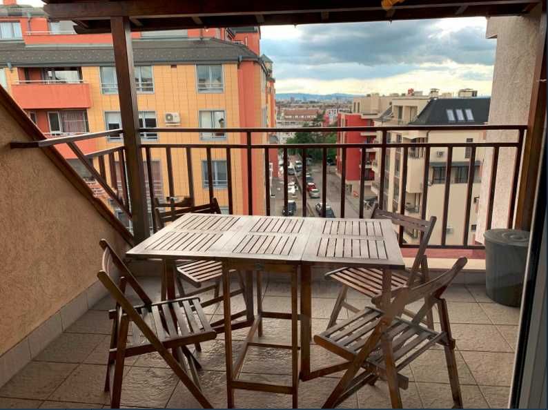 Продава се Тристаен апартамент в София, Надежда 2 - 100 кв.м за 2500 €/кв.м - Снимка #10