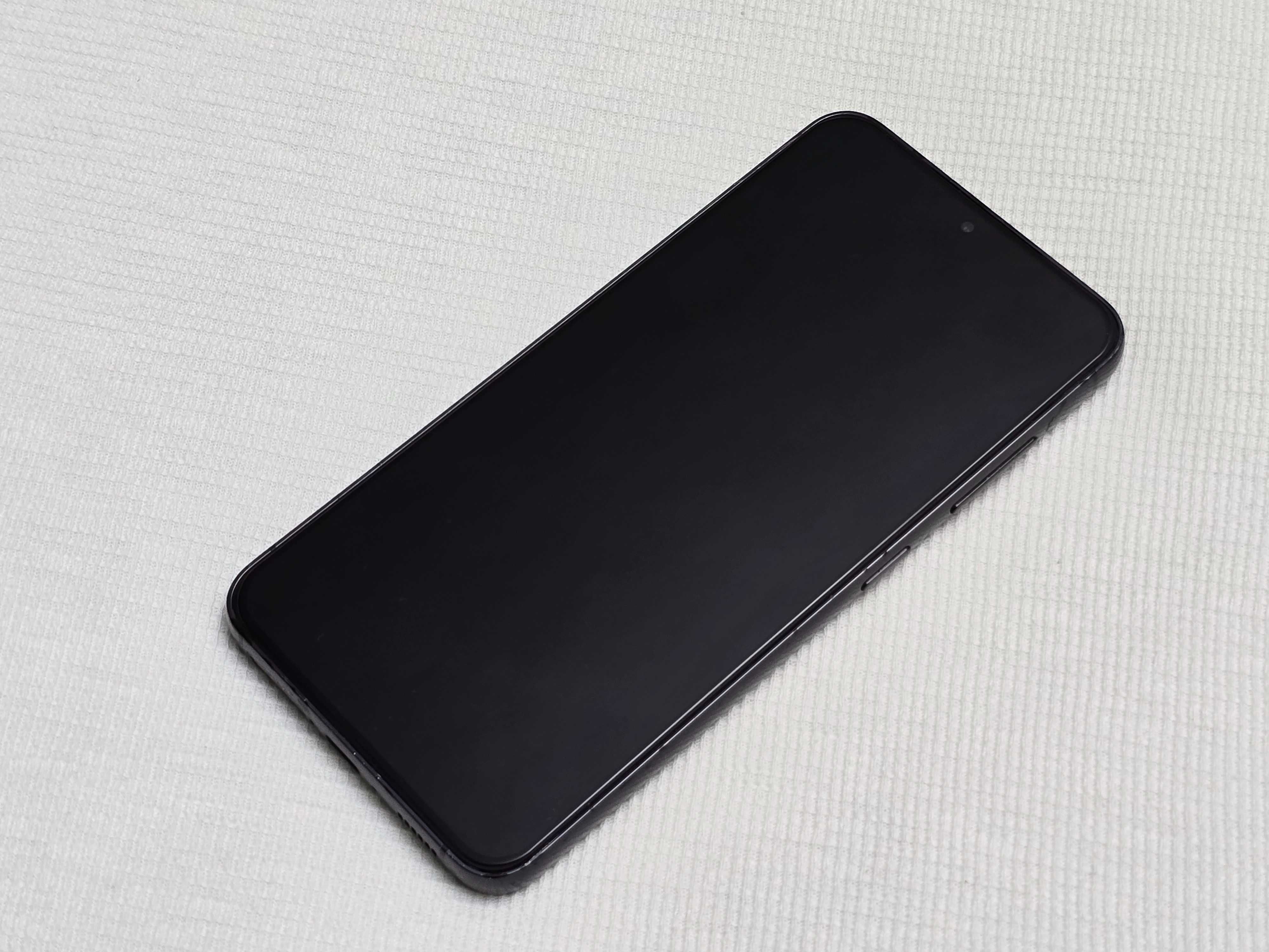 Samsung Galaxy S23 8/128Gb Liber