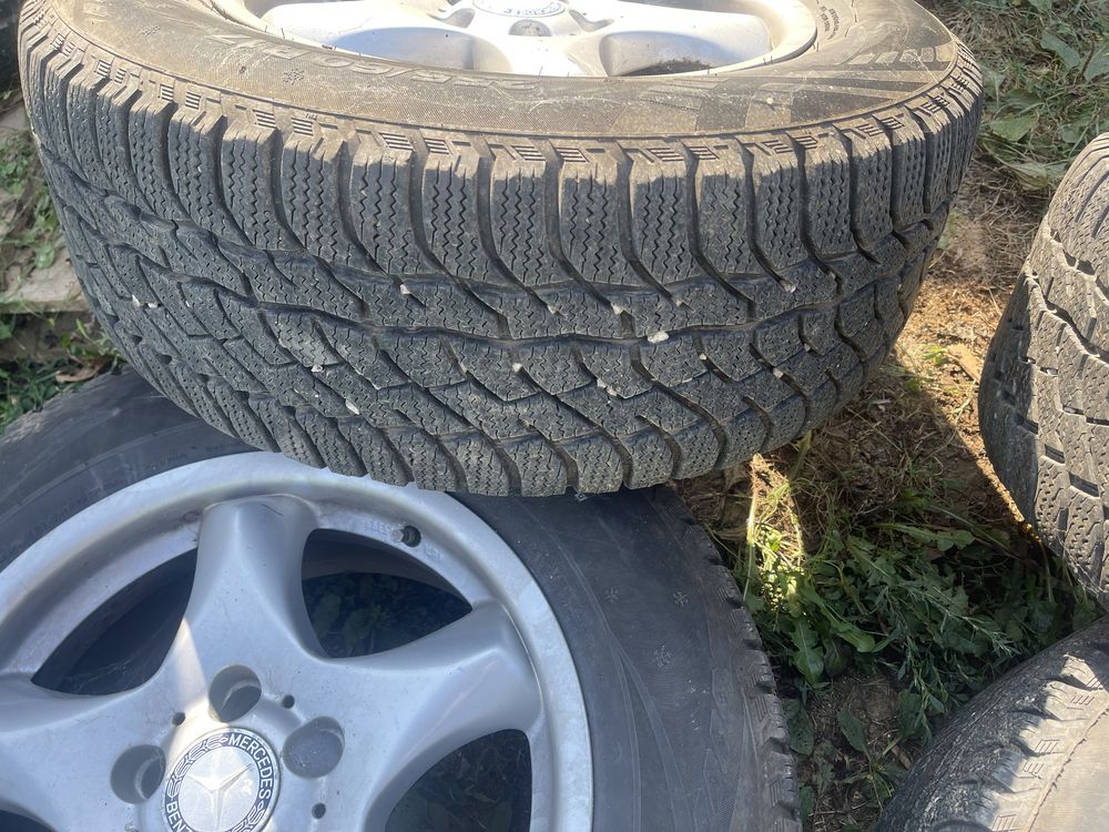 Джанти Мерцедес Мл 17  цола 5 x 112 цола Зимни гуми