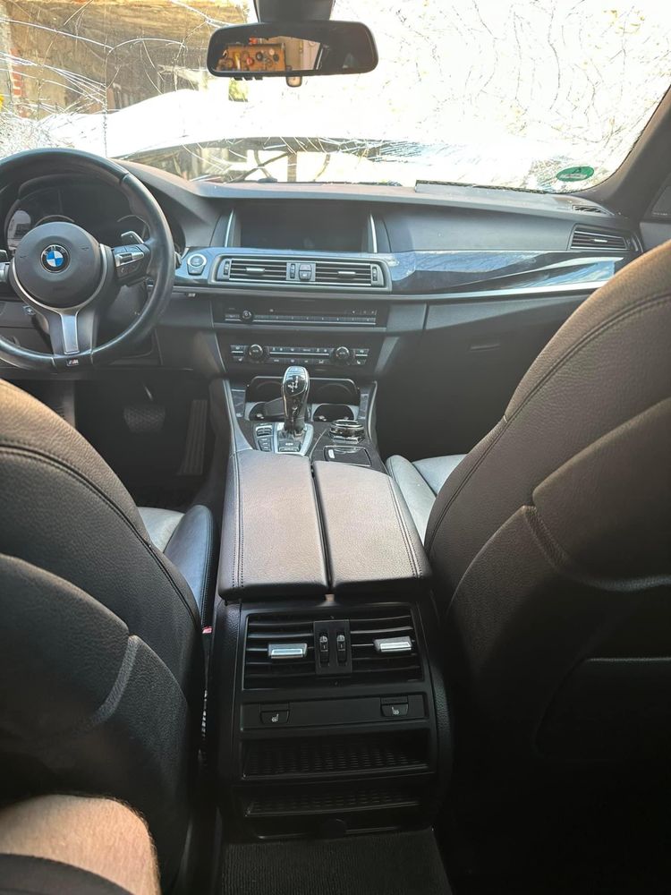 BMW F11 530xd 2015г На Части