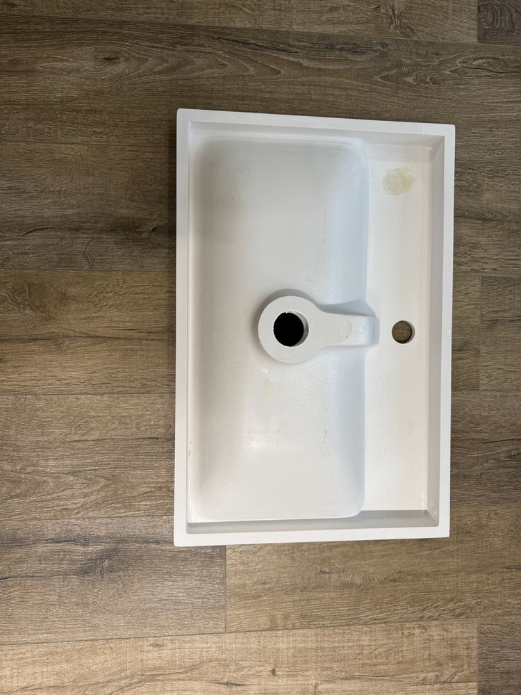 Lavoar baie shine white
