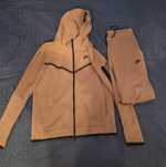 Nike tech fleece/ Brown