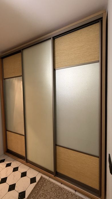 Гардеробный шкаф б/у