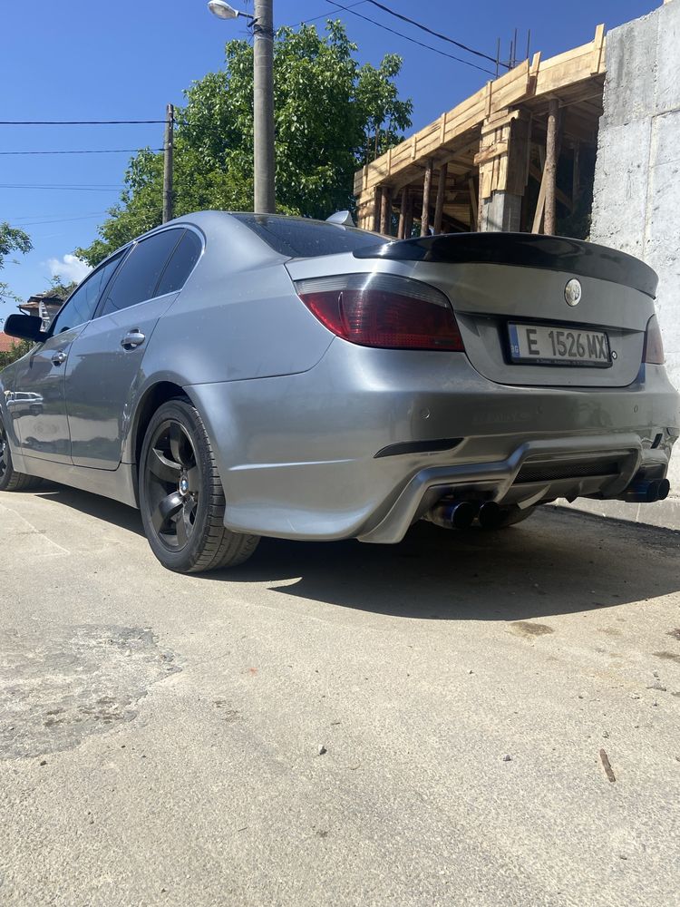 Продавам Bmw e60 530d