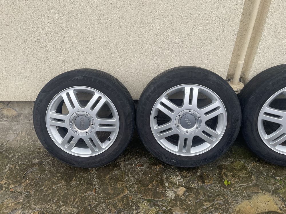 Jante aliaj originale Audi  7Jx16 5x112 ET45 cod 4B0601025