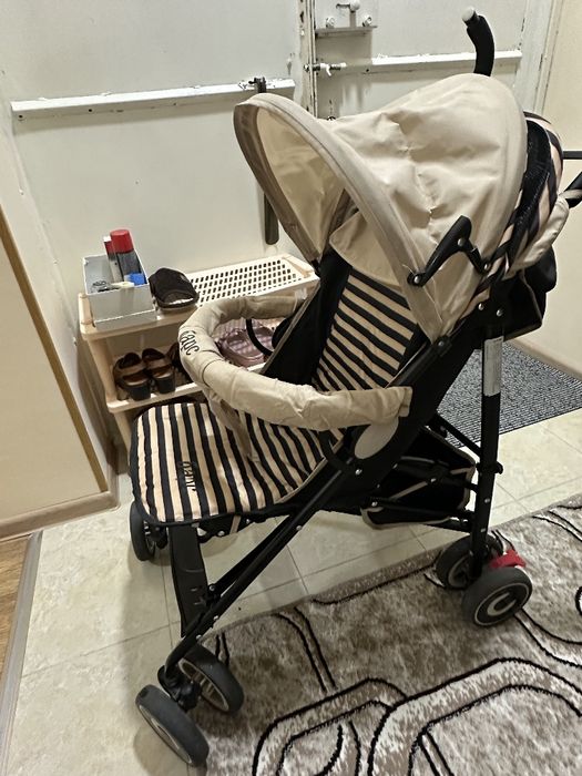 Продам детскую коляску для ребёнка