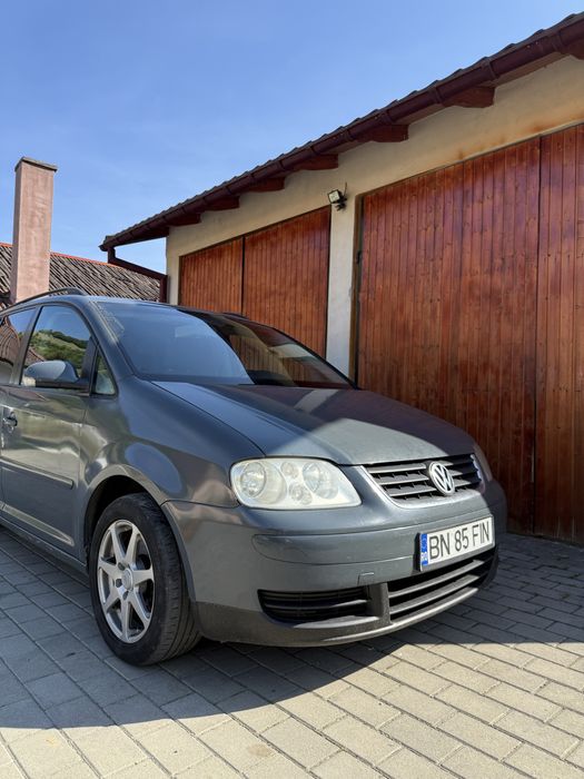 Volkswagen Touran 2004 – 2.0 TDI, manuală 6 trepte