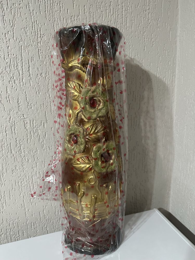 Вазы на подарок новые