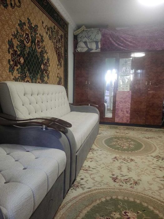 Квартира  3 ком Карасу Академия    ул Дурмон йули   
  77 серия