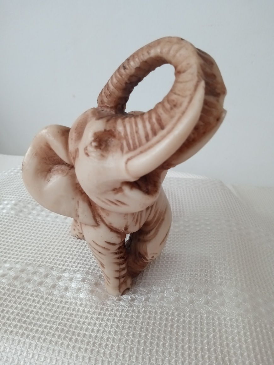 Elefant decor marmură și rășină