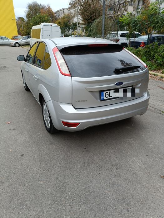 Ford focus 2/ 1.6benzină
