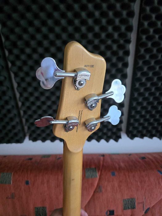 Chitara bass Ibanez ATK 800 Premium