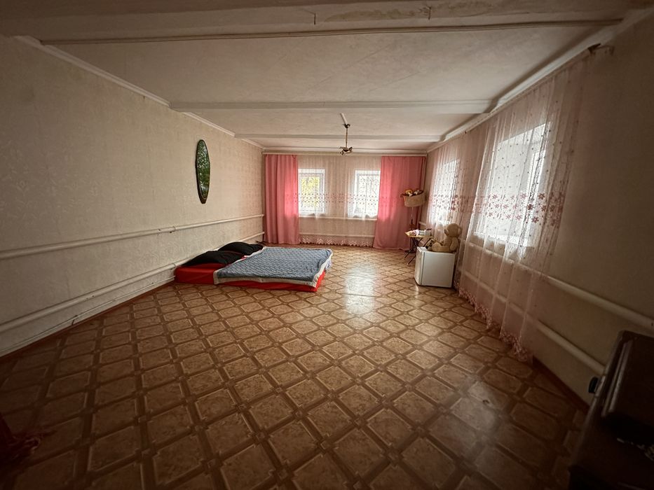 Продам дом 3,6 сотой в центре рядом с парком