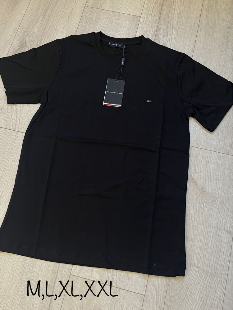 Дънкови къси панталони,тениски Boss,Tommy,Lacoste