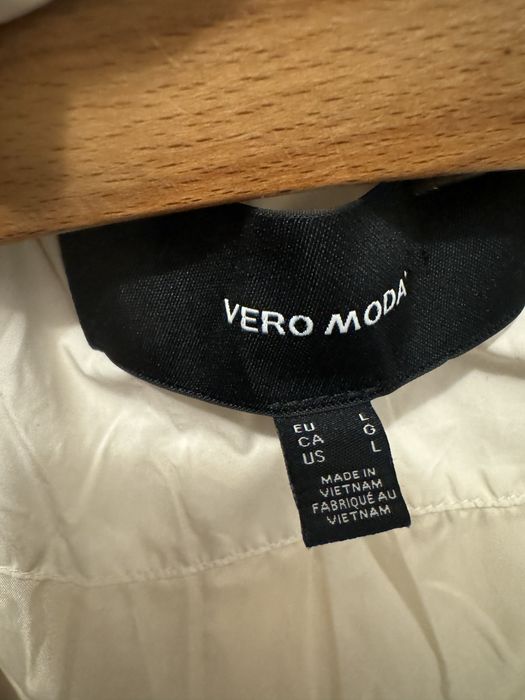 Geaca iarna puf si pene