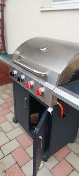 Grătar Enders Boston Pro 4 turbo zone