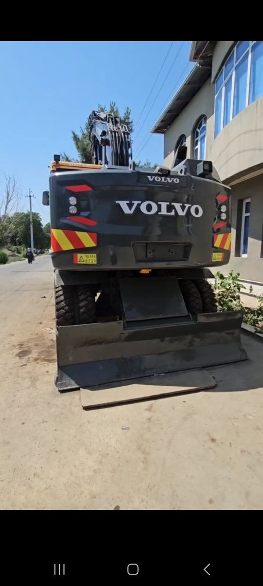 Ekskavator volvo EW140E