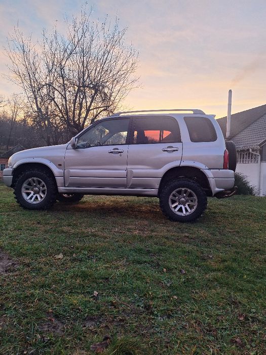 Suzuki grand vitara