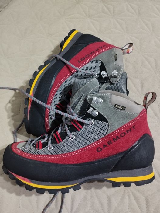 Bocanci Garmont mid gtx