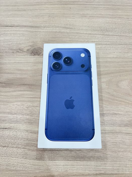 Iphone 17 pro ,512 gb