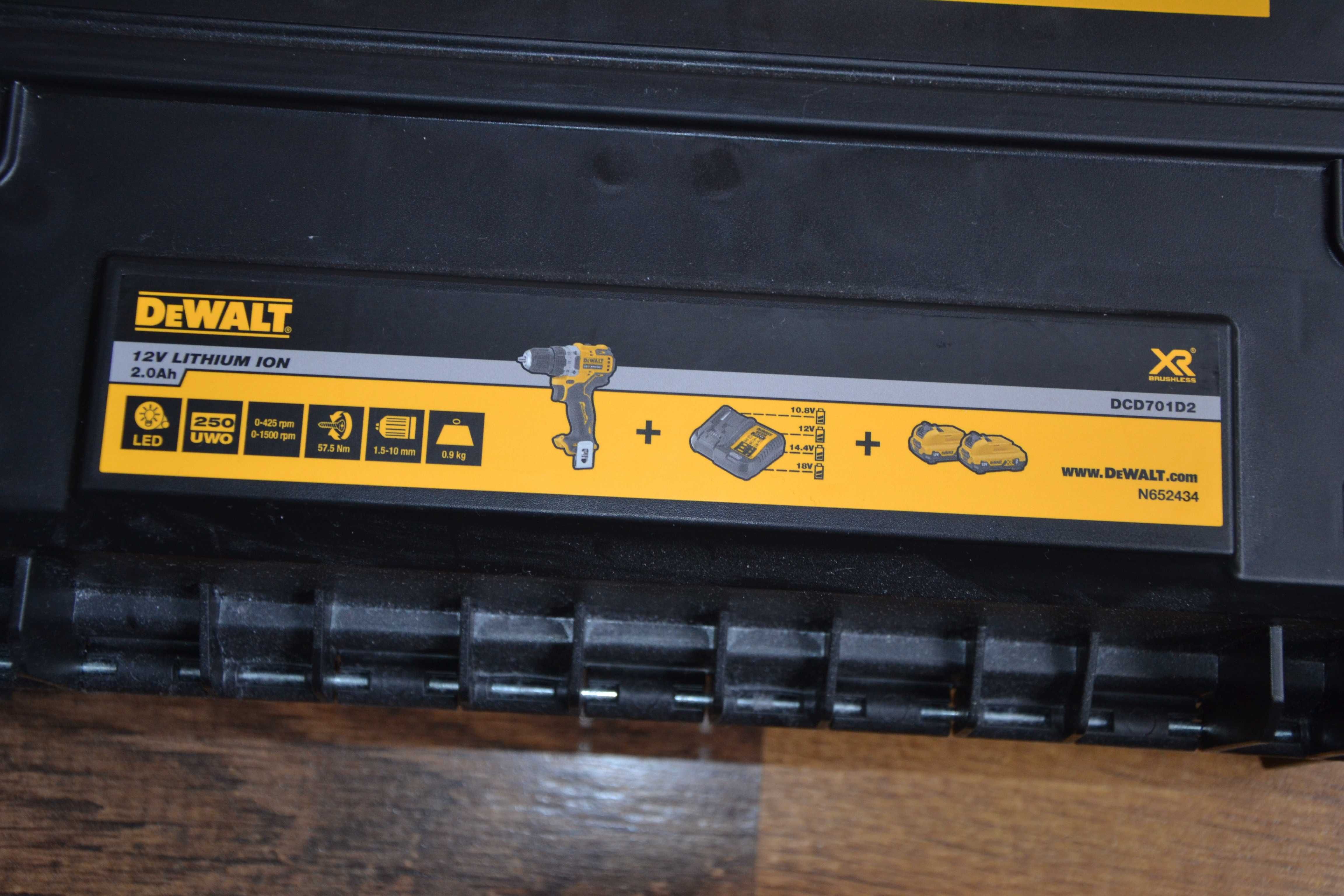 Нови оригинални куфари DeWalt