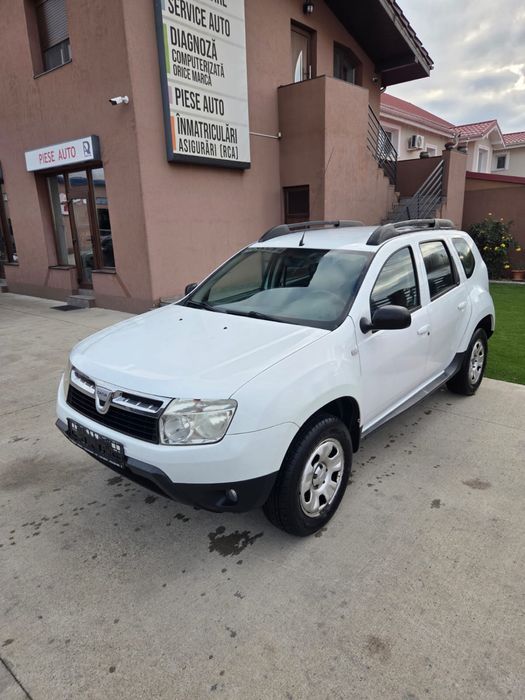 Dacia Duster , recent adus  , an 2011 , 4300
