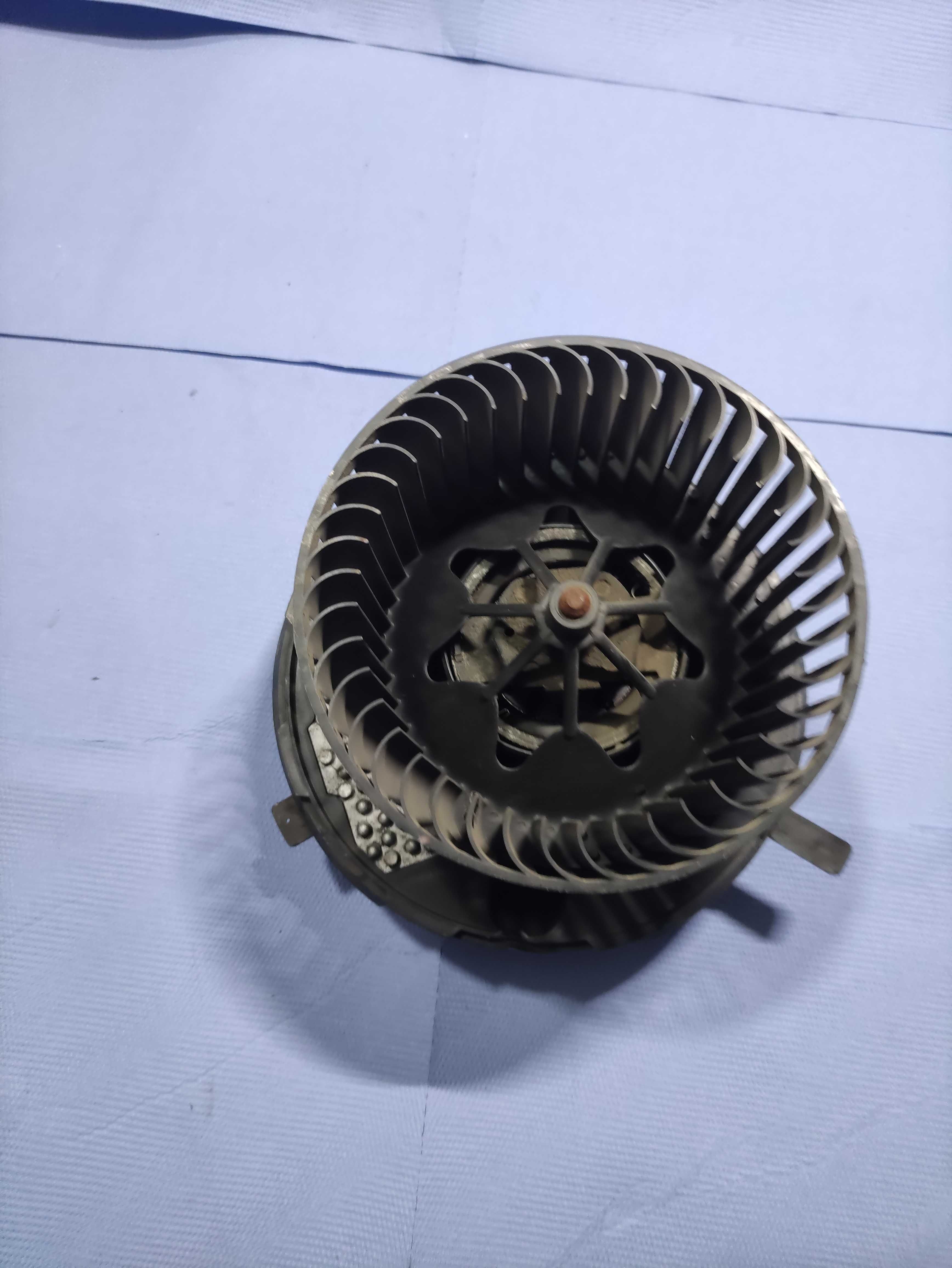 Ventilator bord volkswagen vw passat cc cod 3c2820015f