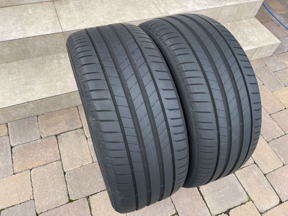 245/45/18 Bridgestone 2 Anvelope
