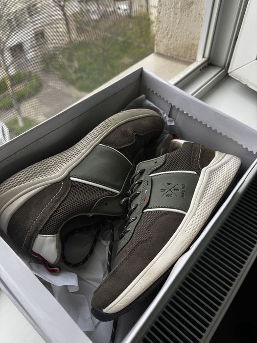 Adidasi Urban X Sport 41 Ca Noi!