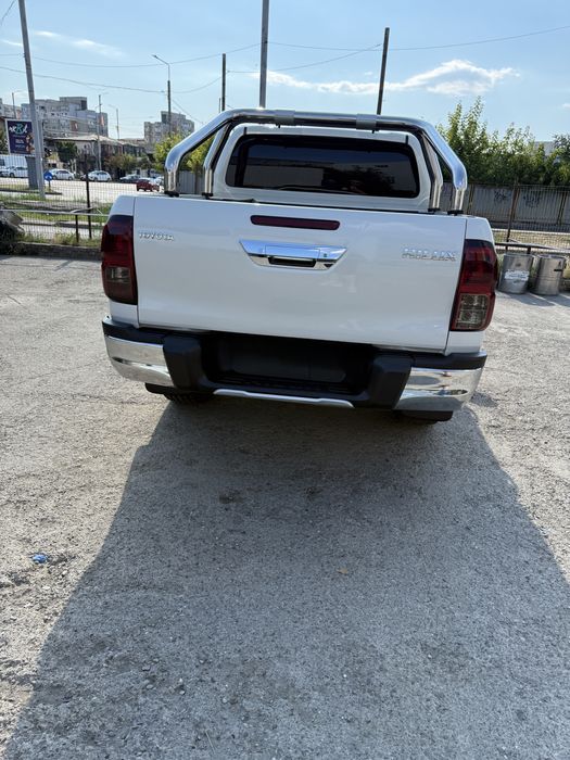Toyota Hilux 2.4 D-4D 4x4 Selection