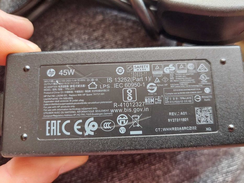 Laptop HP i5,  2,3GHz, 128 GB SSD, 8 GB RAM ,Audio Bang & Olufs, touch