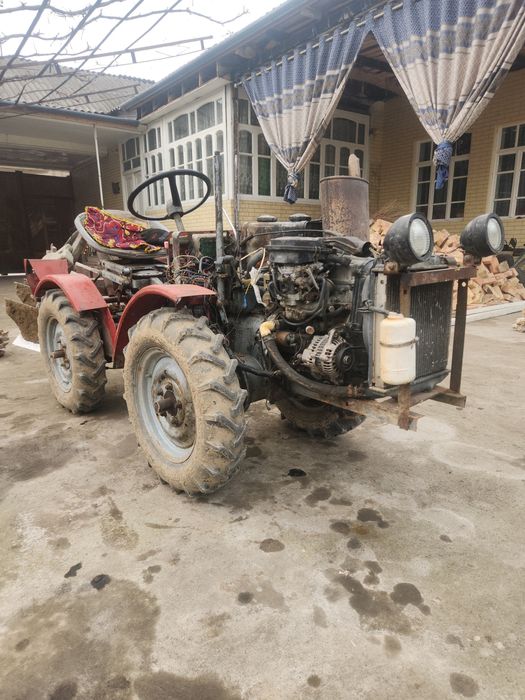 Mini traktor chexskislavakiya da ishlab chiqarilga