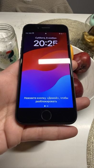 Apple IPhone SE 2022 64Гб
