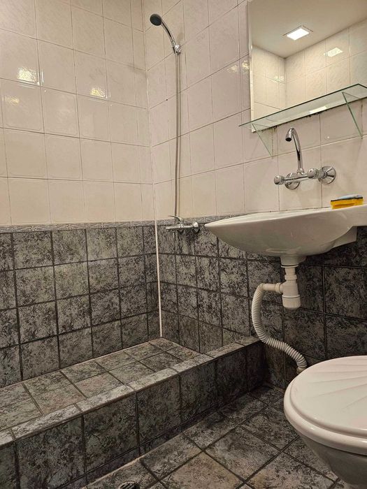 Дава се под наем Тристаен апартамент в София, Овча купел 1 - 80 кв.м за 600 € - Снимка #9