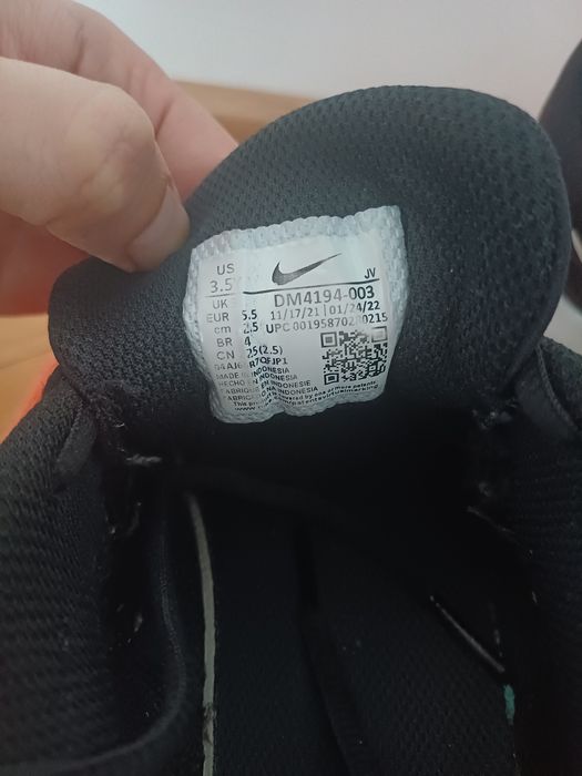 Маратонки Nike 35.5 номер