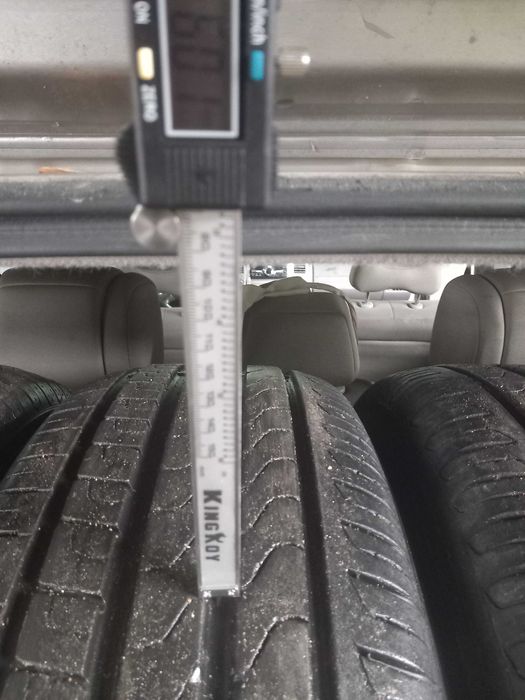 235/70 R16 Pirelli