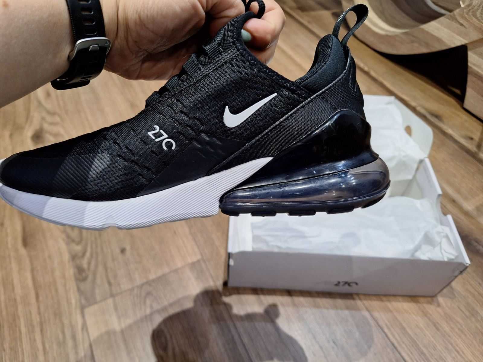 Дамски маратонки Nike air max 270 номер 40