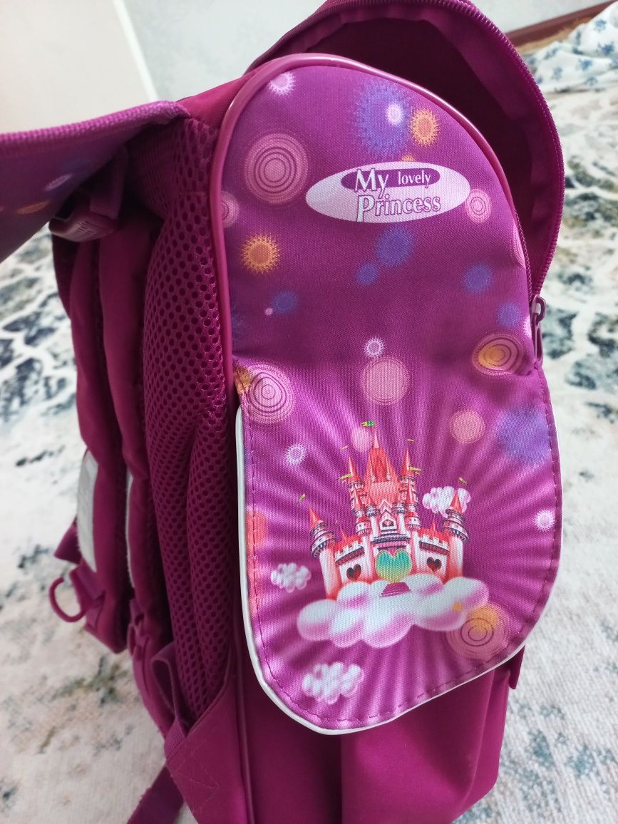 Школьная розовая сумка