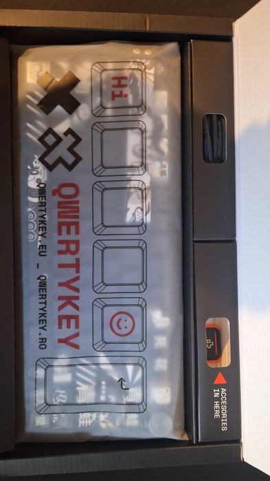 Tastatura Gaming Qwertykey Qk75HE