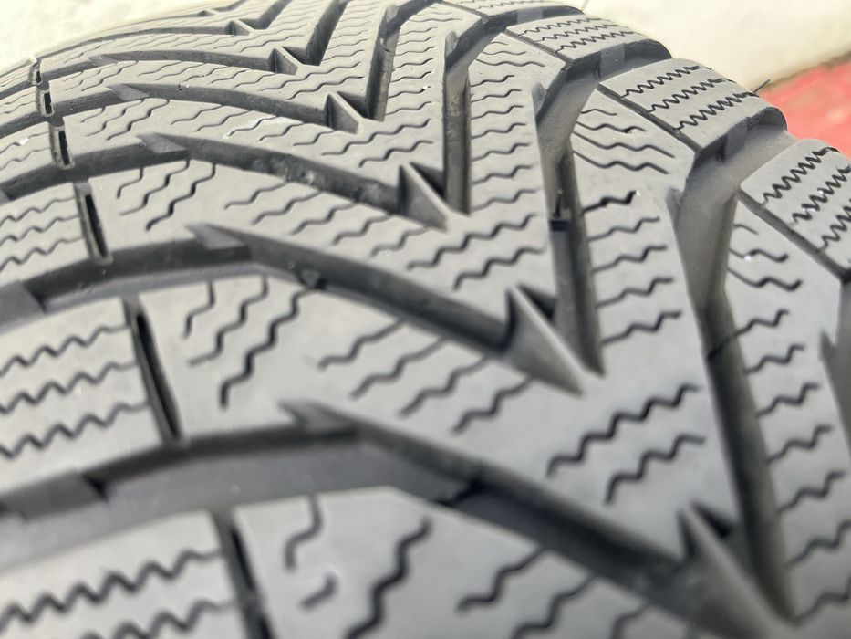 2бр 185/65/15 нс 6мм с 19дот