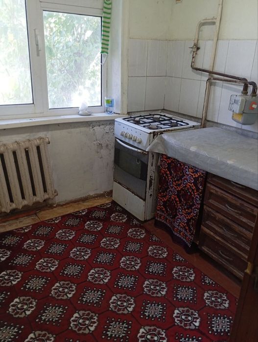 Шахар марказида жойлашган 2 хонали квартира ижарага берилади ОИЛАГА