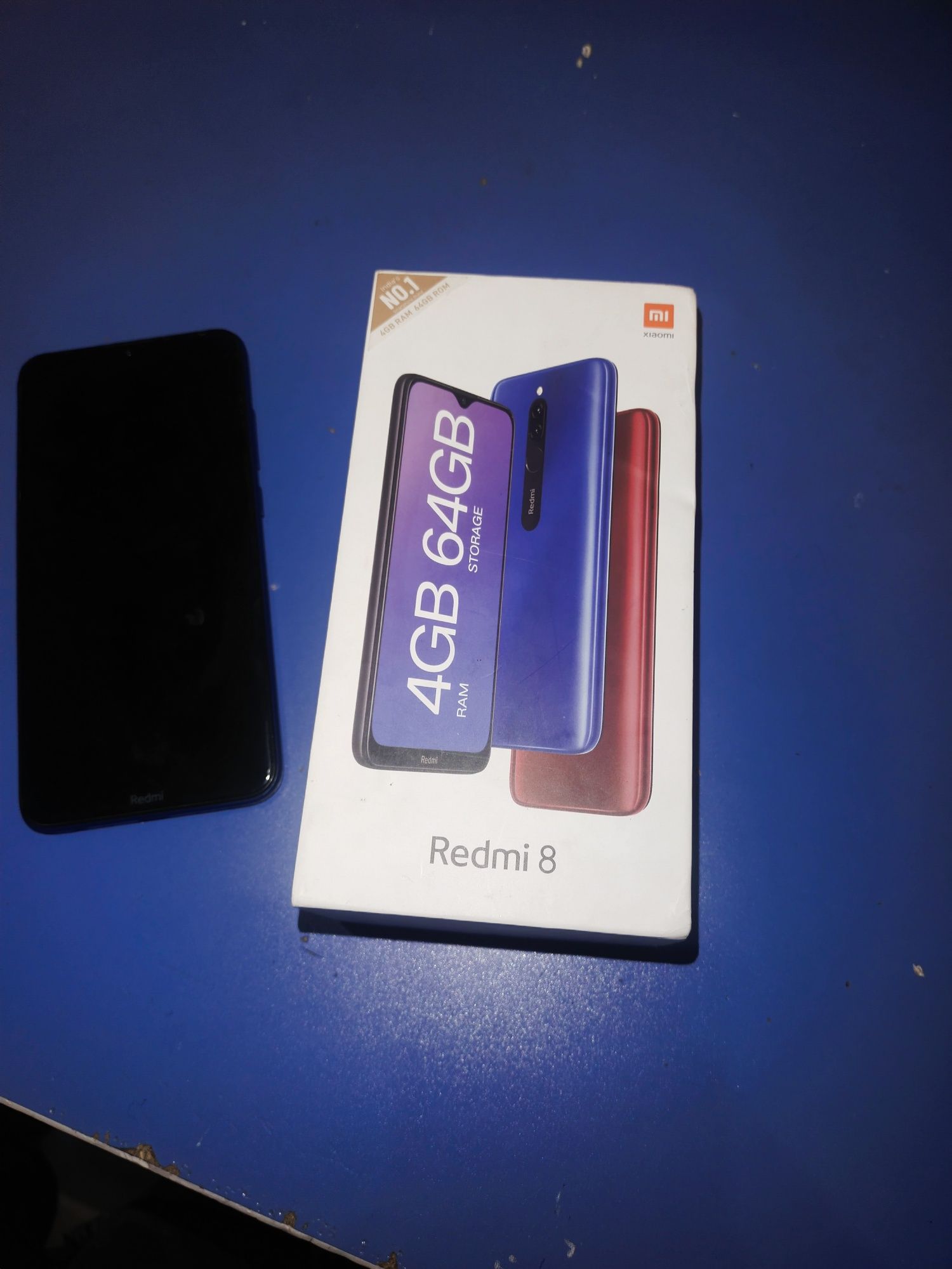 Redmi 8 64 gb и 4 gb RAM