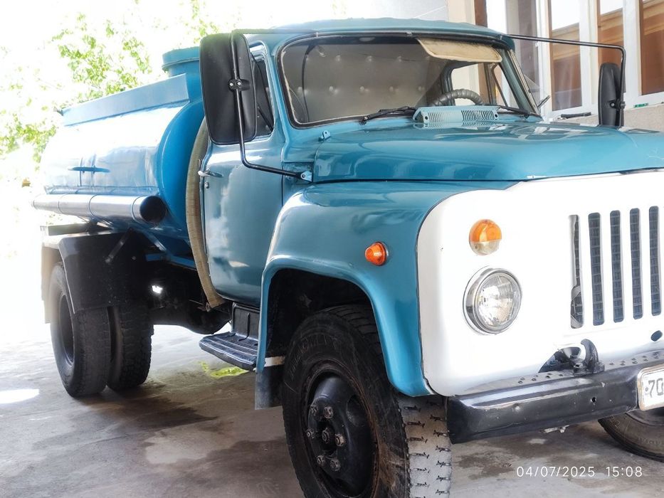 Gaz53 vodavoz sotiladi holati idiyal matori karobkasi zur i