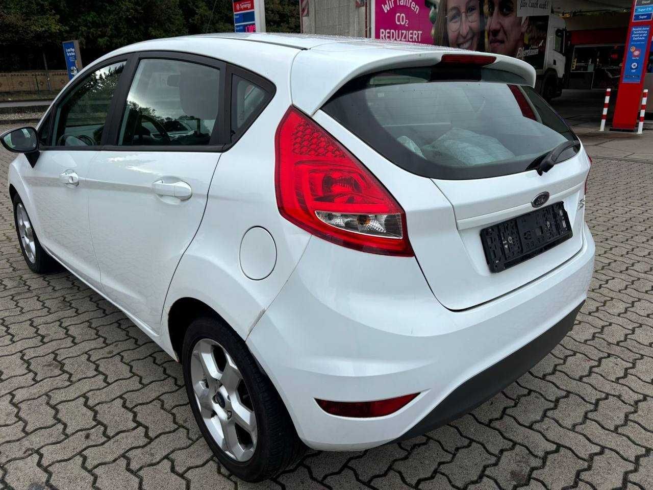 Ford Fiesta НА ЧАСТИ