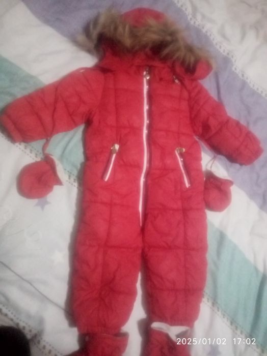 Зимний комбинезон для девочки
