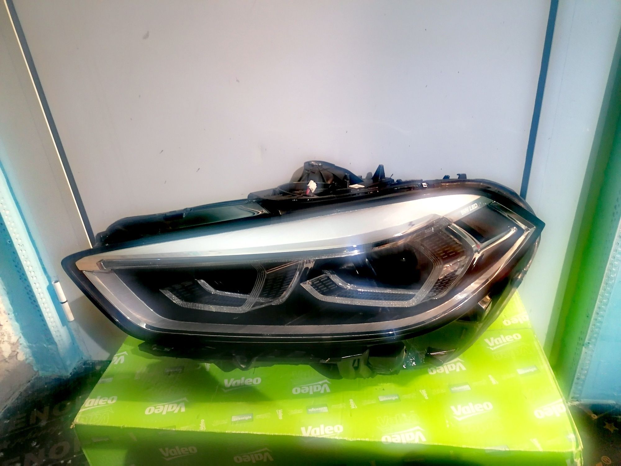 Фар Фарове за BMW 1 F40 / БМВ 1 Ф40 FULL LED.