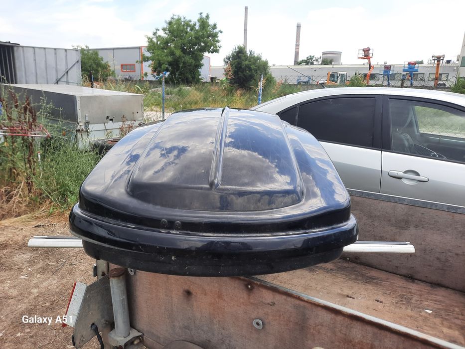 Багажник куфар. С релси