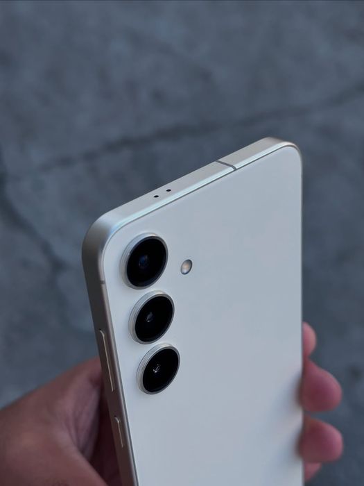 Samsung S24 обмен или ...