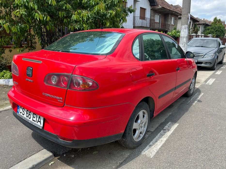 Seat cordoba .  1.9 tdi . berlina
