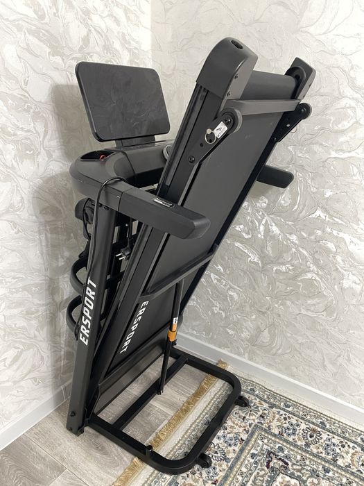 Продам беговую дорожку за 120000